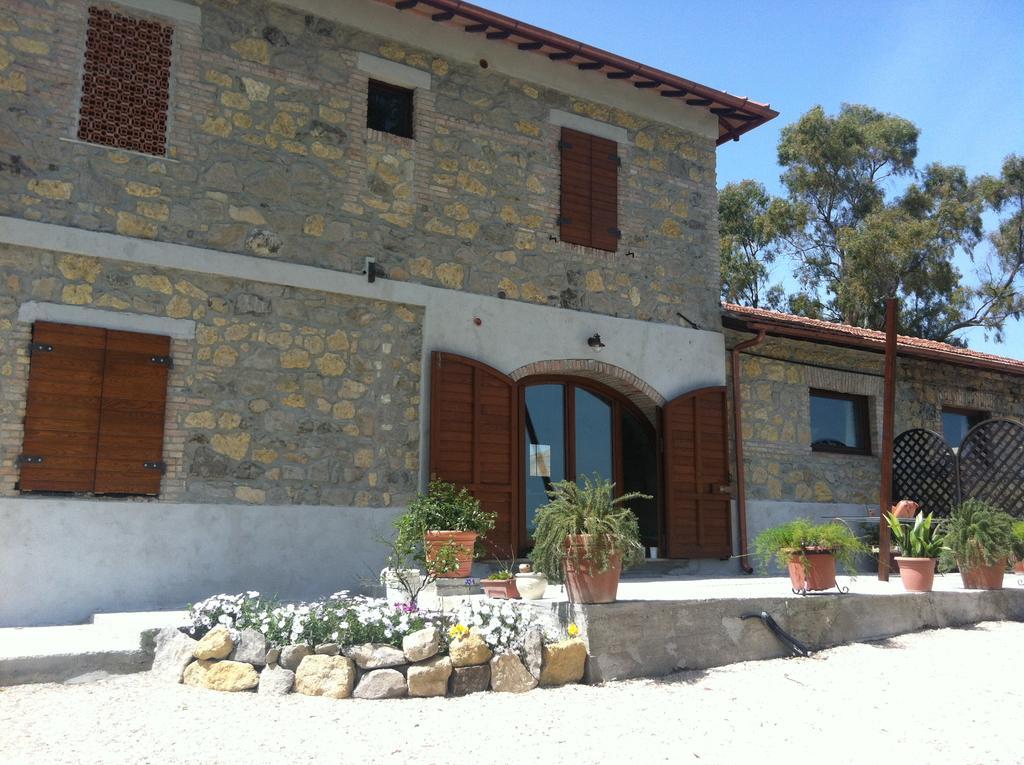 Locanda Villa Naumanni Tarquinia Extérieur photo